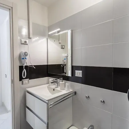 Nue Guest house 3*
